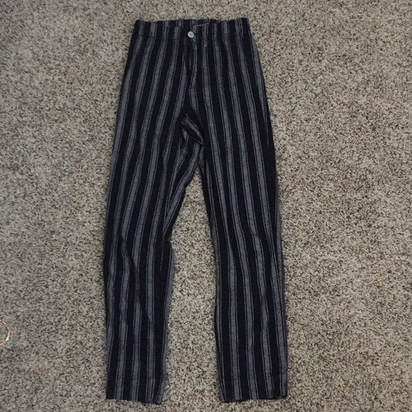 Brandy Melville Pants - Brandy Melville tilden pants